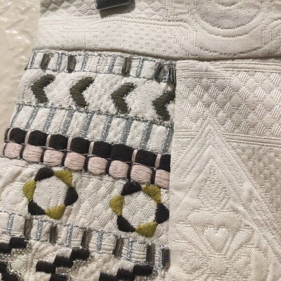 STUNNING French connection Fringe Embroidered Beaded boho shorts 8 FLAWED - Picture 4 of 12